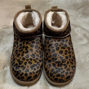 UGG Kids Leopard Print Boots - Brown and Black